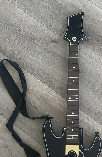 Activision guitar hero - activision,