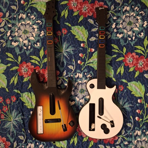 Guitar hero wii lot - hero,